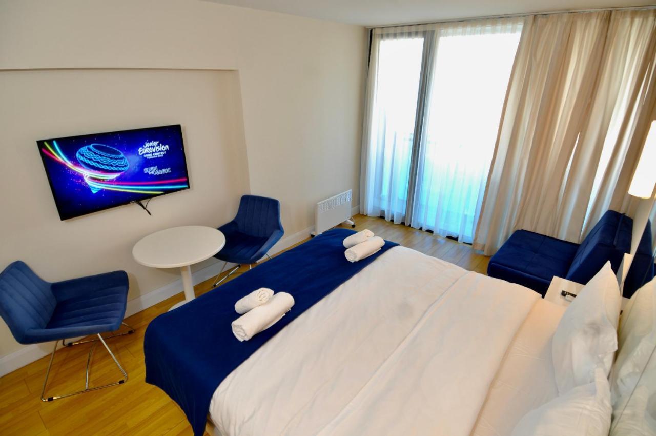 Batumi Apartments A&E Exterior photo