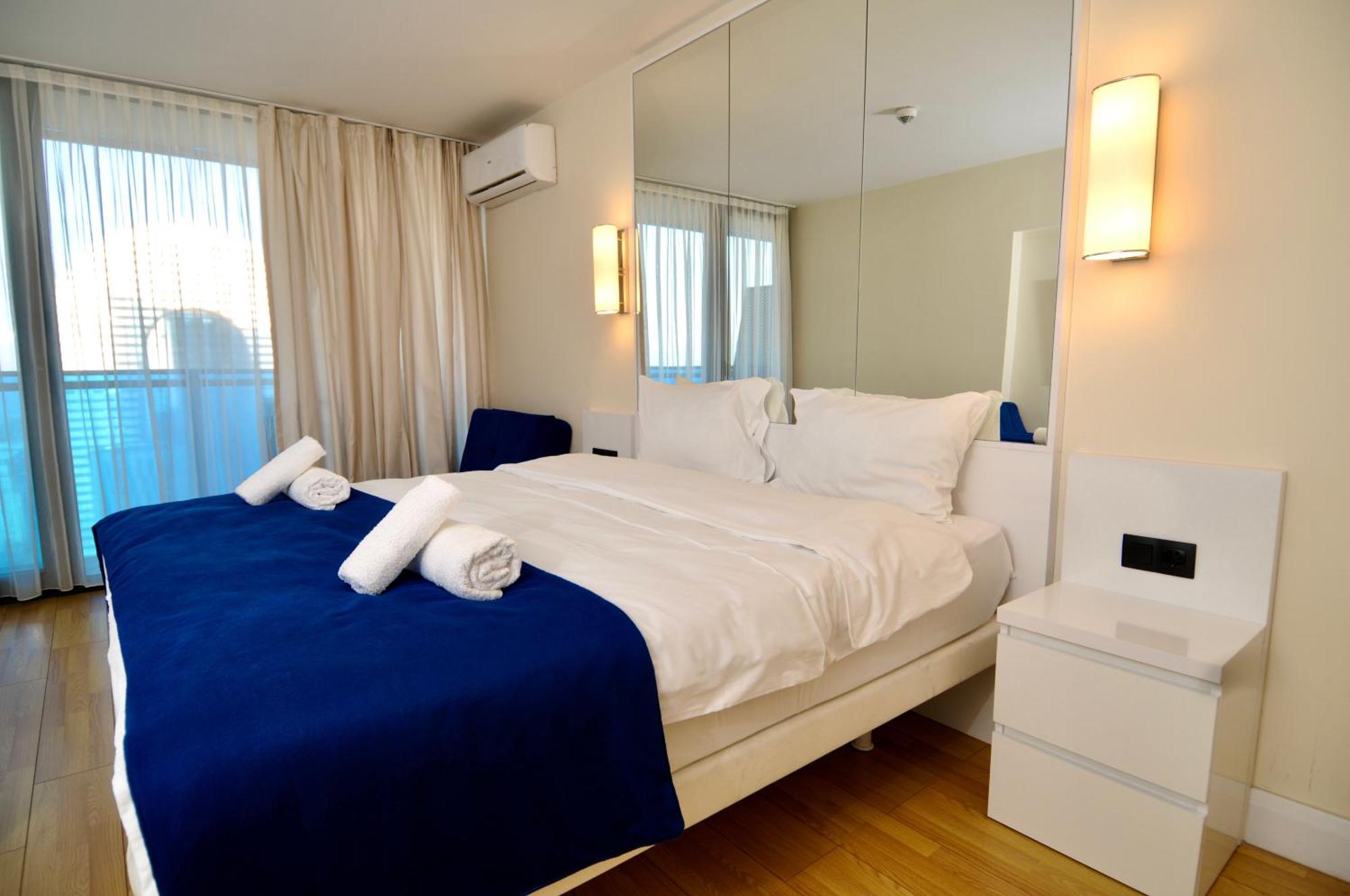 Batumi Apartments A&E Exterior photo